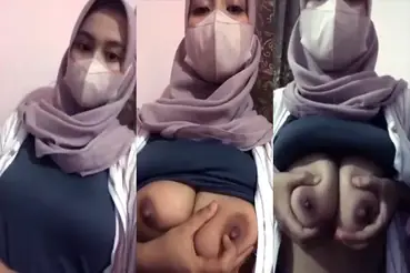 Bokep Jilbab Pamer Dada Gede Kiriman Pacar Amatir