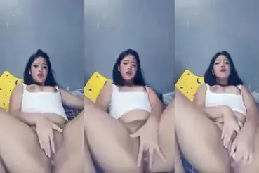 Gadis SMA Main Solo Di Kamar Mandi Kosan